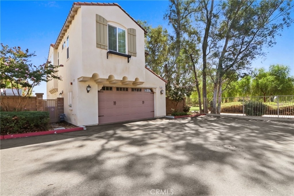 8585 Montrose - Photo 0