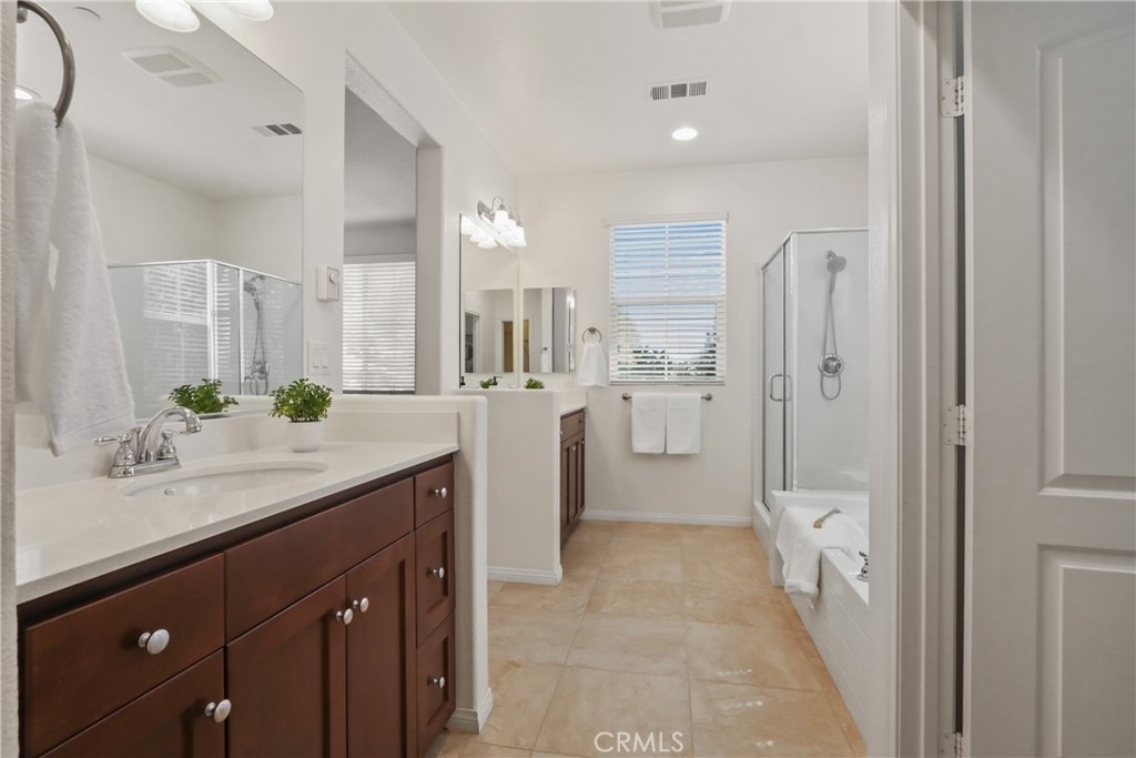 8585 Montrose - Photo 17