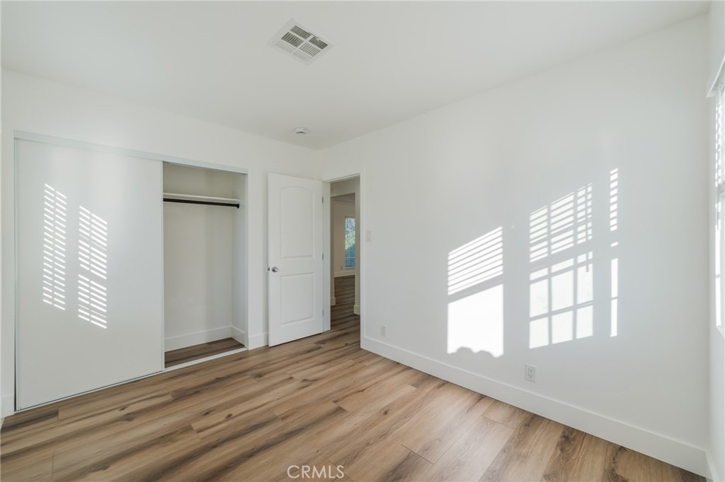 8314 Barnsley Avenue - Photo 10