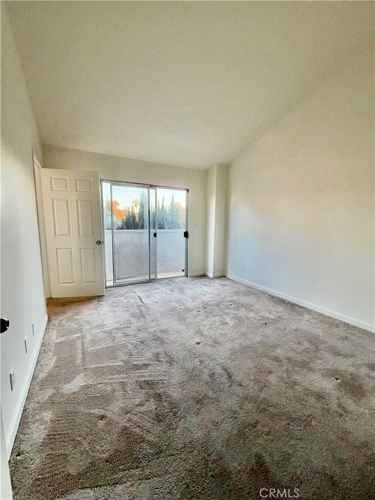 5025 Denny Avenue - Photo 24