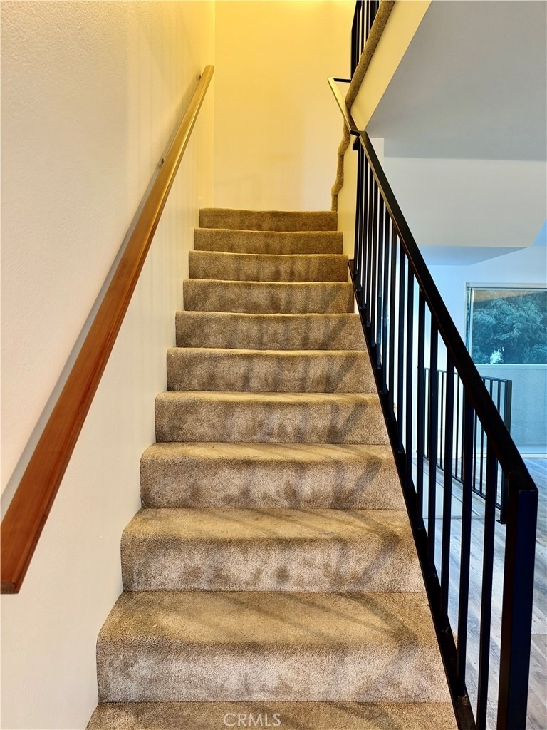 5025 Denny Avenue - Photo 9