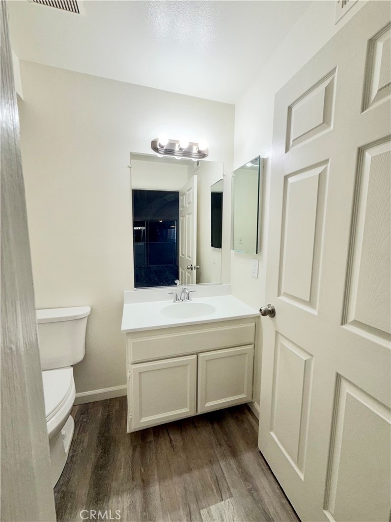 5025 Denny Avenue - Photo 35