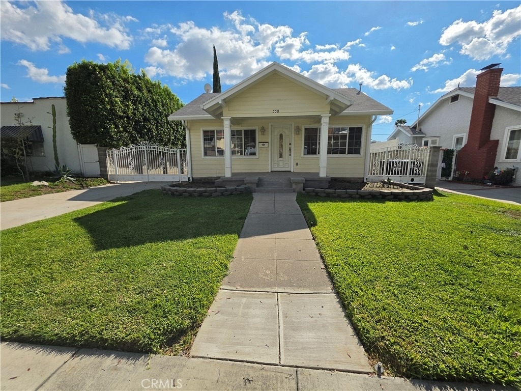 550 Palm - Photo 0