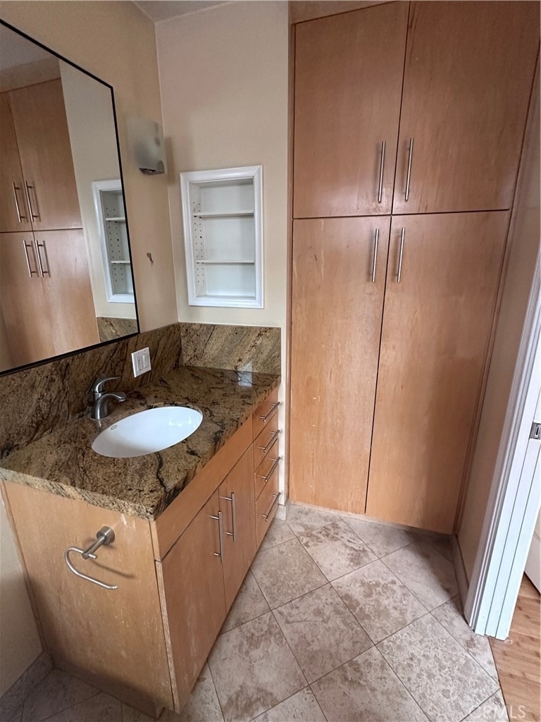 2505 Ocean - Photo 10