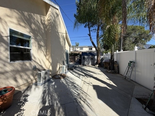311 E Colorado Boulevard - Photo 18