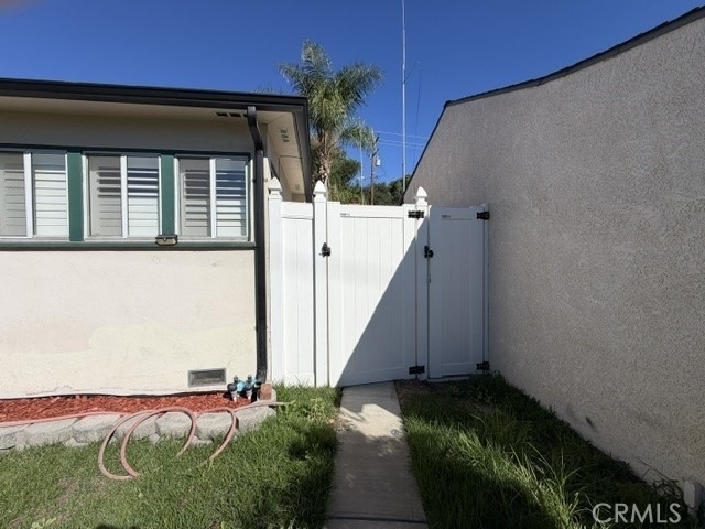 311 E Colorado Boulevard - Photo 21