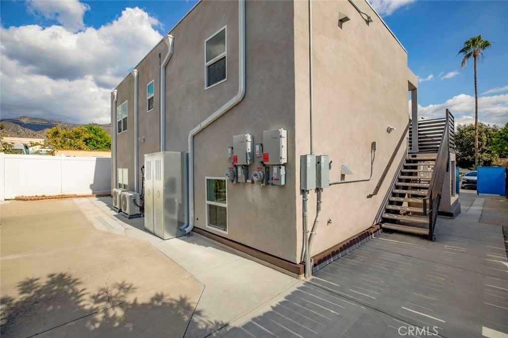 1045 Sonora - Photo 2