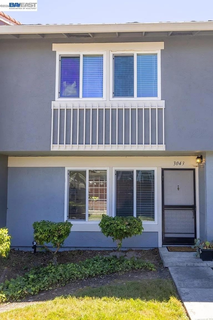 3043 Tonopah Cir - Photo 2