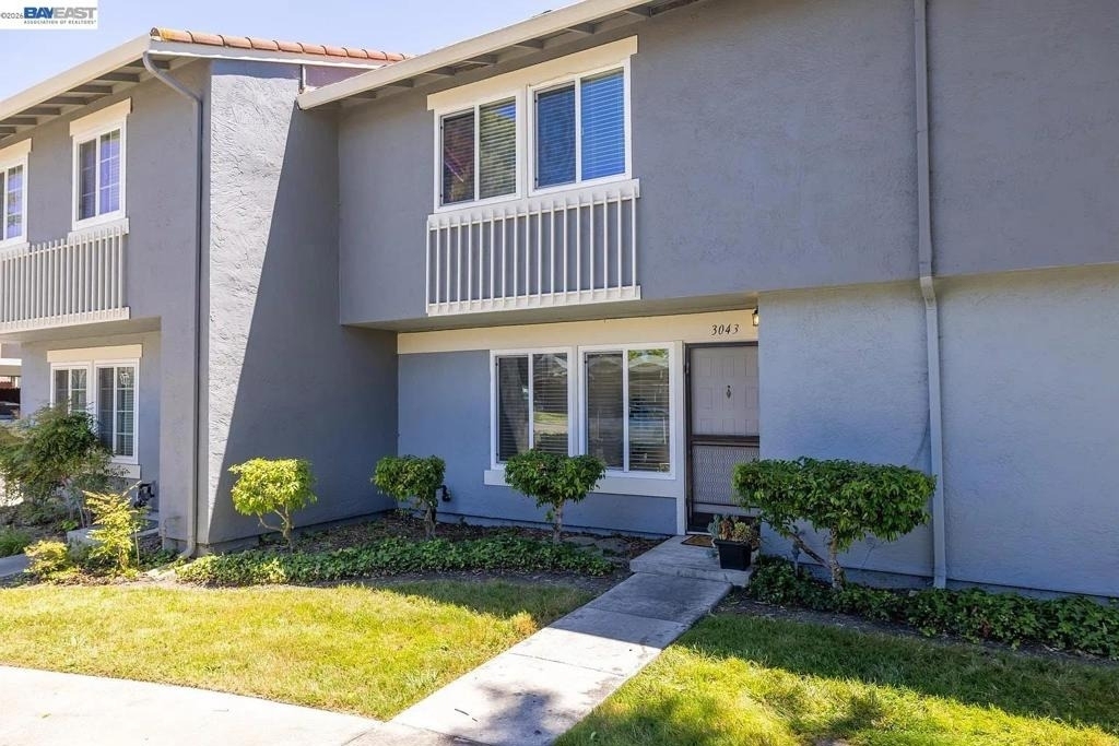 3043 Tonopah Cir - Photo 1