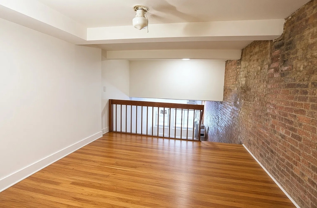 40 East 12th Street - Photo 5