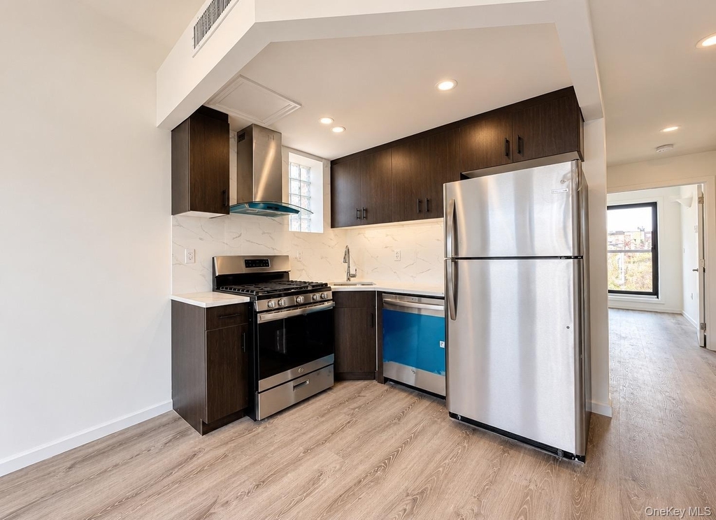 9730 64 Th Avenue - Photo 1