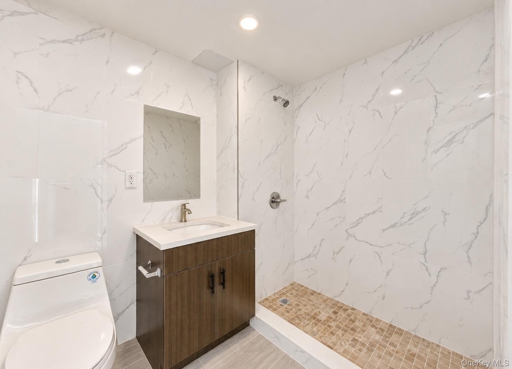 9730 64 Th Avenue - Photo 3