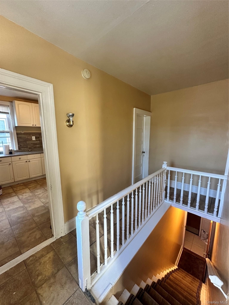 49 S 10th Avenue - Photo 8
