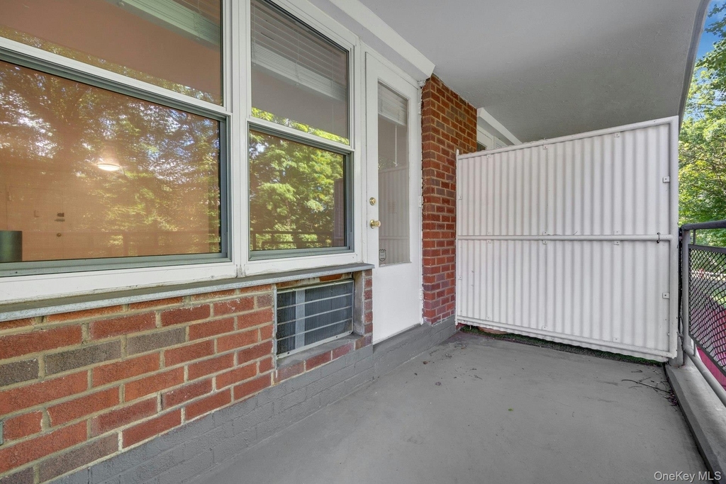 281 Garth Road - Photo 20