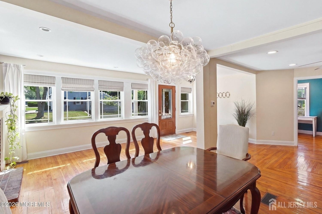 1901 Meadow Road - Photo 7