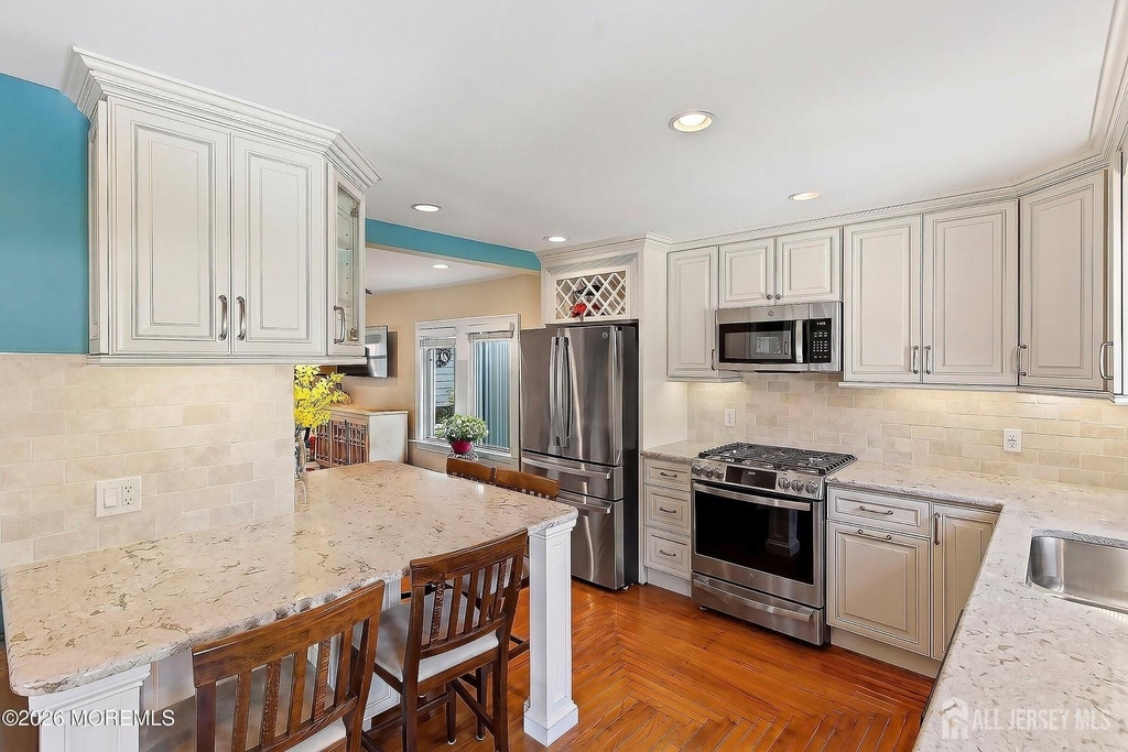 1901 Meadow Road - Photo 13
