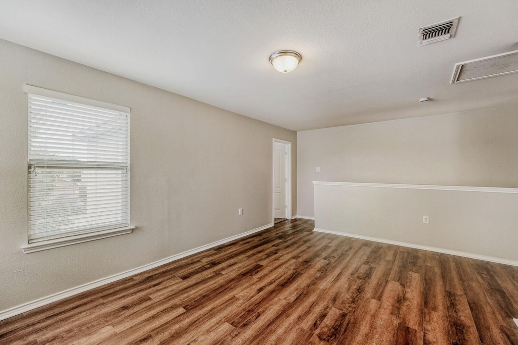 11209 Drumellan St - Photo 13