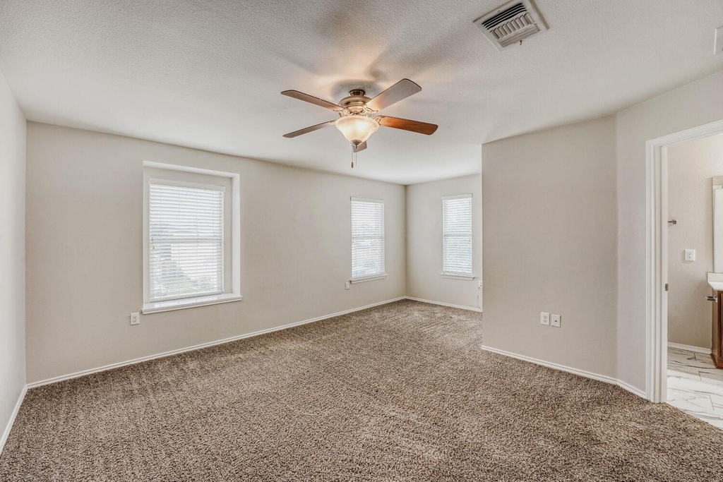 11209 Drumellan St - Photo 15