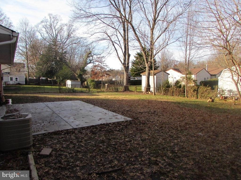 7305 Charlotte Street - Photo 11