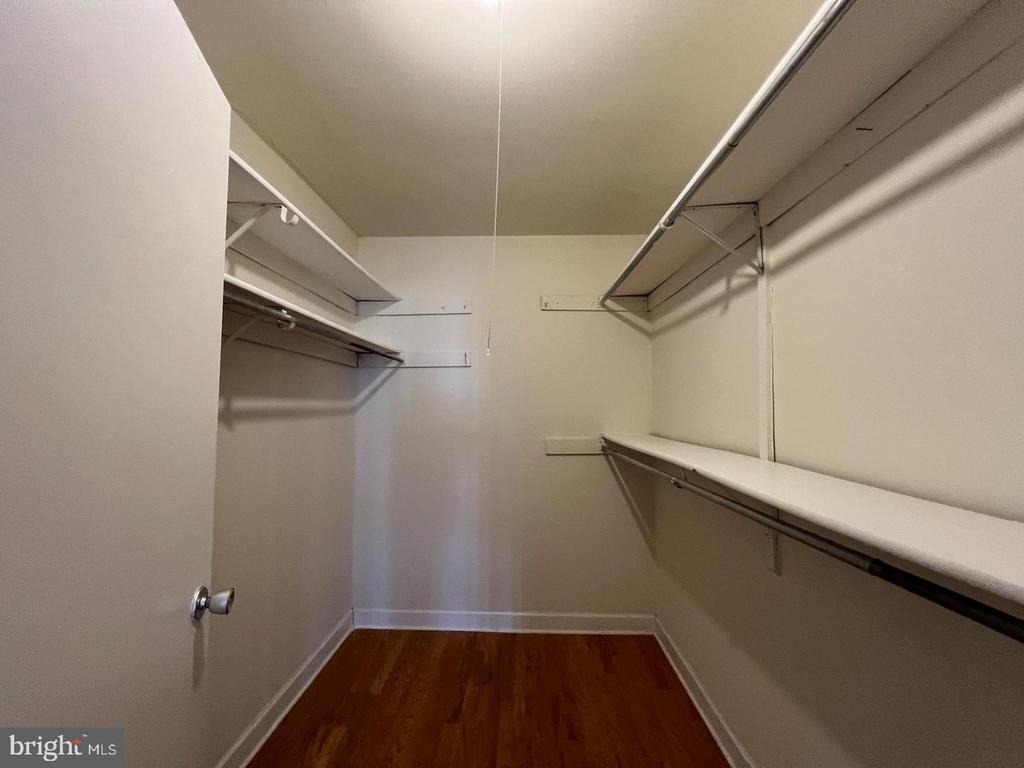 527 Florida Avenue - Photo 13