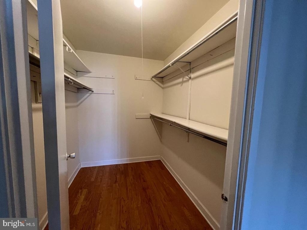 527 Florida Avenue - Photo 17