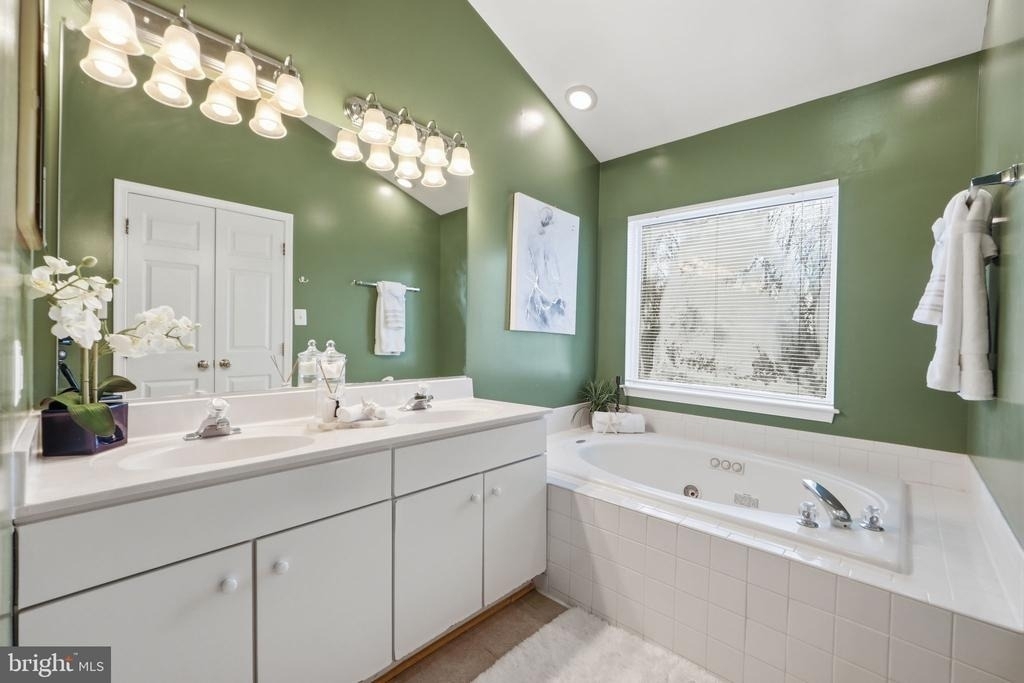 13118 Forest Mist Lane - Photo 17