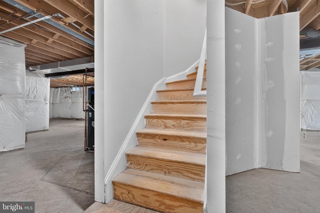 889 Ballou Street - Photo 79
