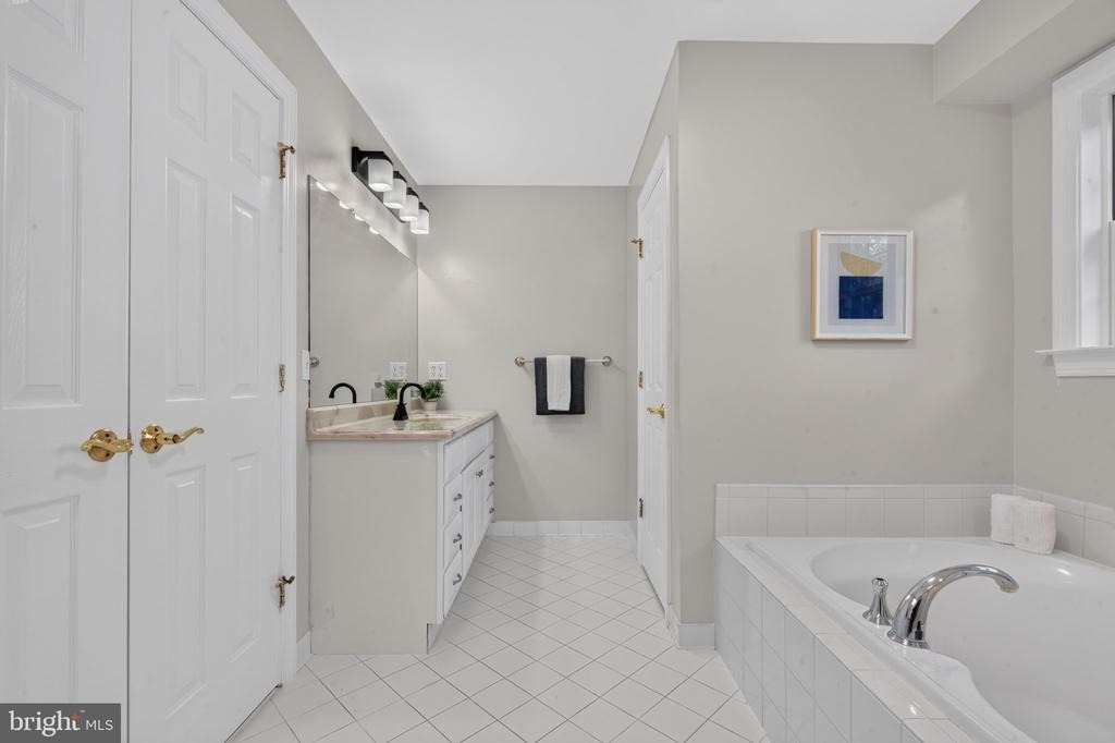 889 Ballou Street - Photo 64