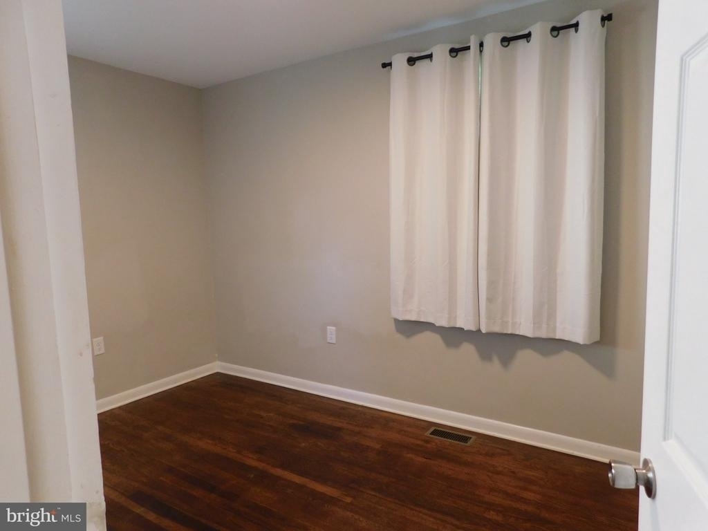 146 Sunset Drive - Photo 12