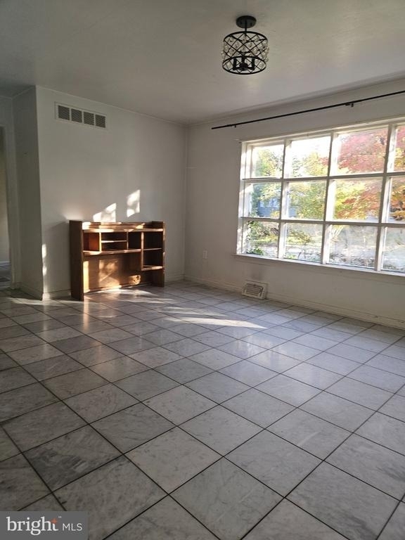 585 General Patterson Drive - Photo 9