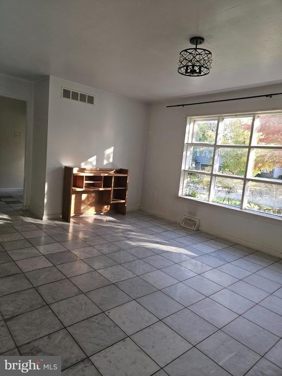 585 General Patterson Drive - Photo 8