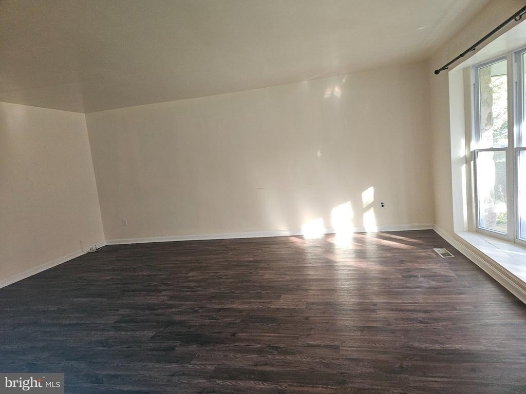 585 General Patterson Drive - Photo 15
