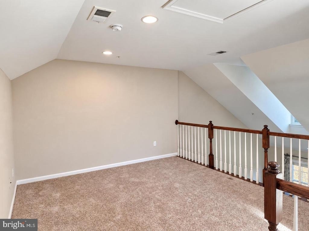 9502 Blast Avenue - Photo 59