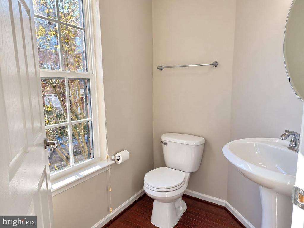 9502 Blast Avenue - Photo 36