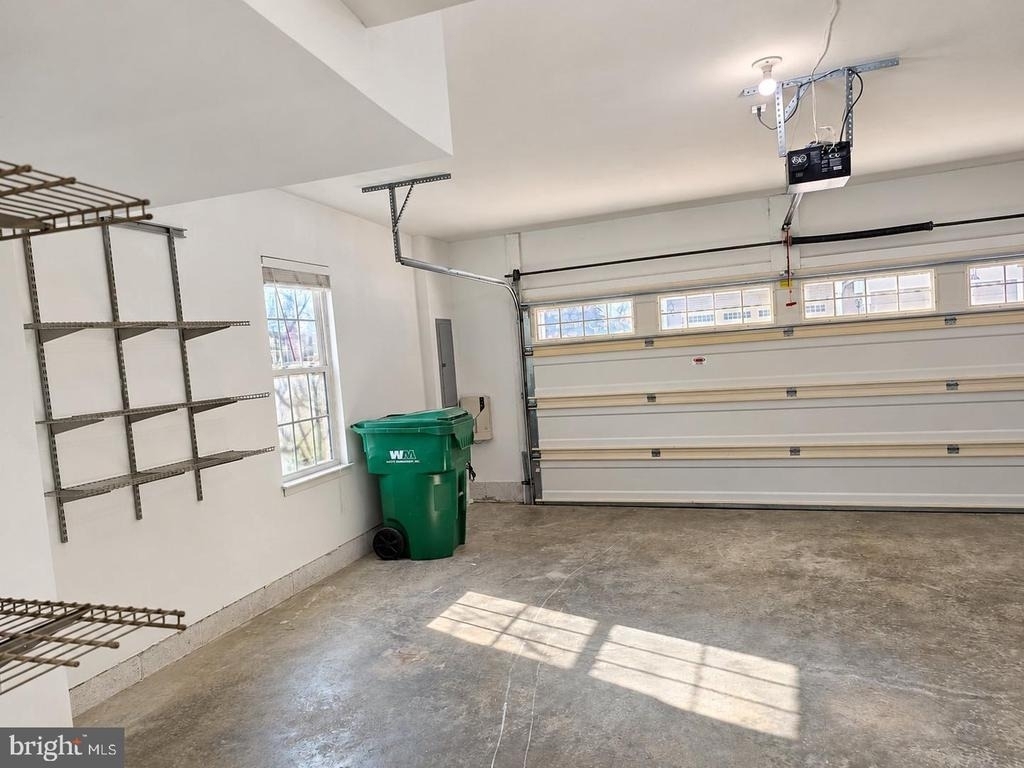 9502 Blast Avenue - Photo 9