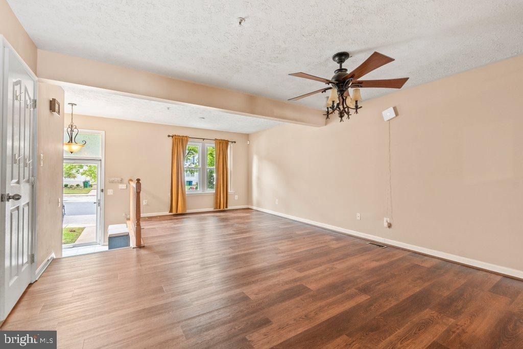 225 Woodland Green Way - Photo 12