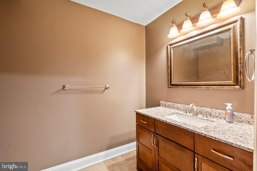 225 Woodland Green Way - Photo 41