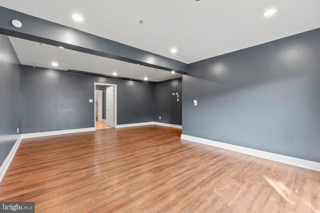 225 Woodland Green Way - Photo 38