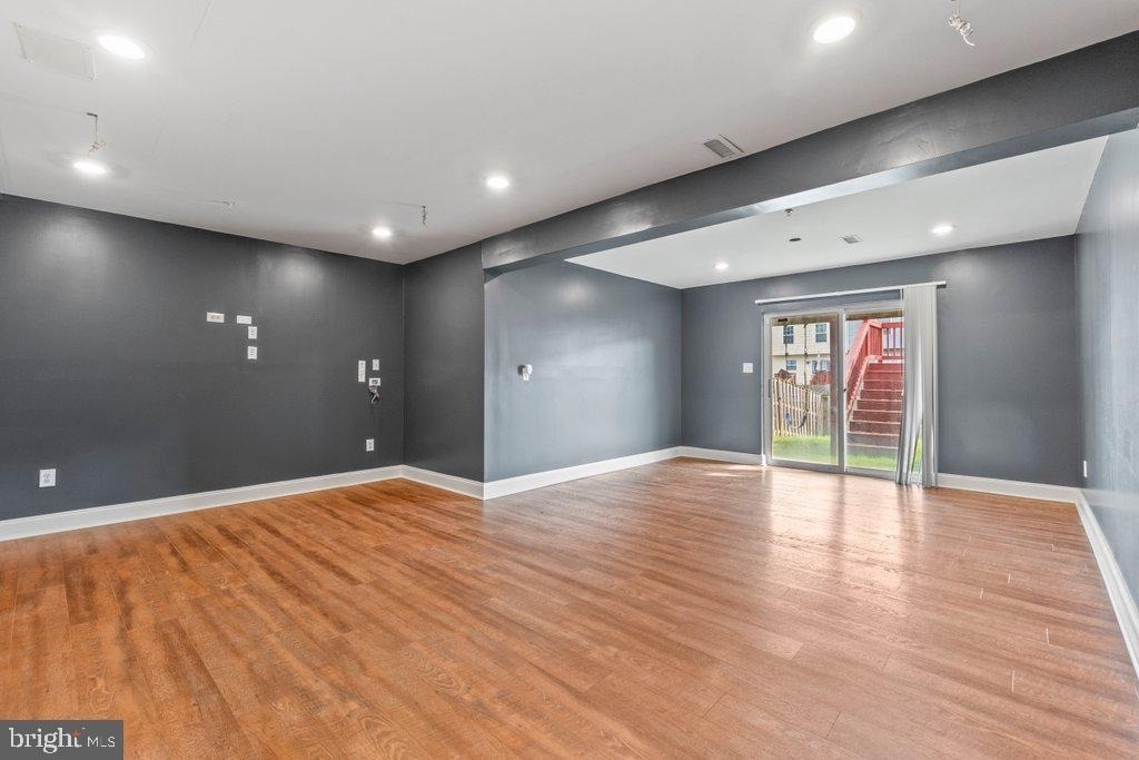 225 Woodland Green Way - Photo 39