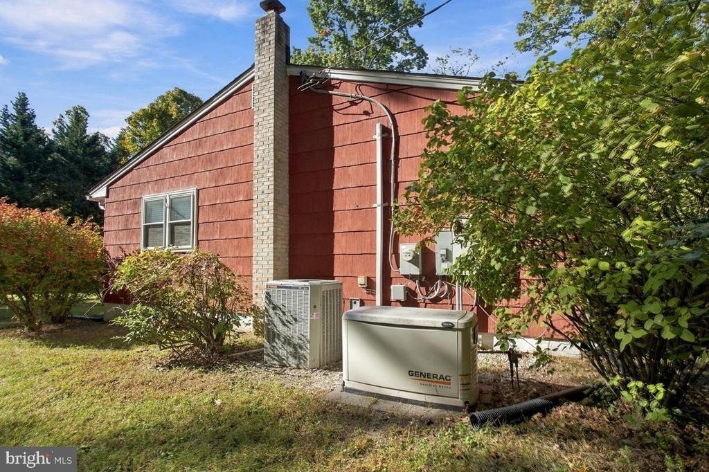 8325 Woodland Road - Photo 33