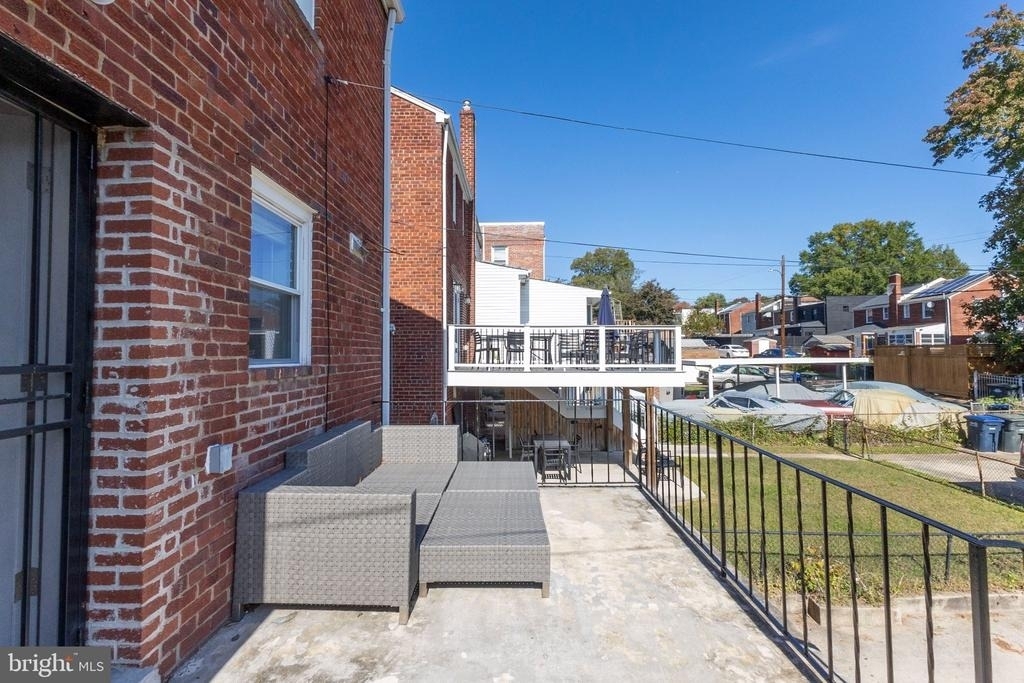 5027 11th Street Ne - Photo 51