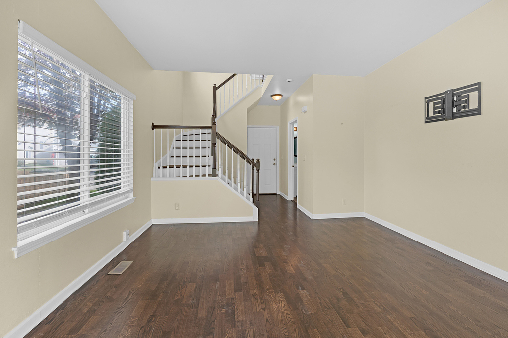 14030 Danbury Drive - Photo 3