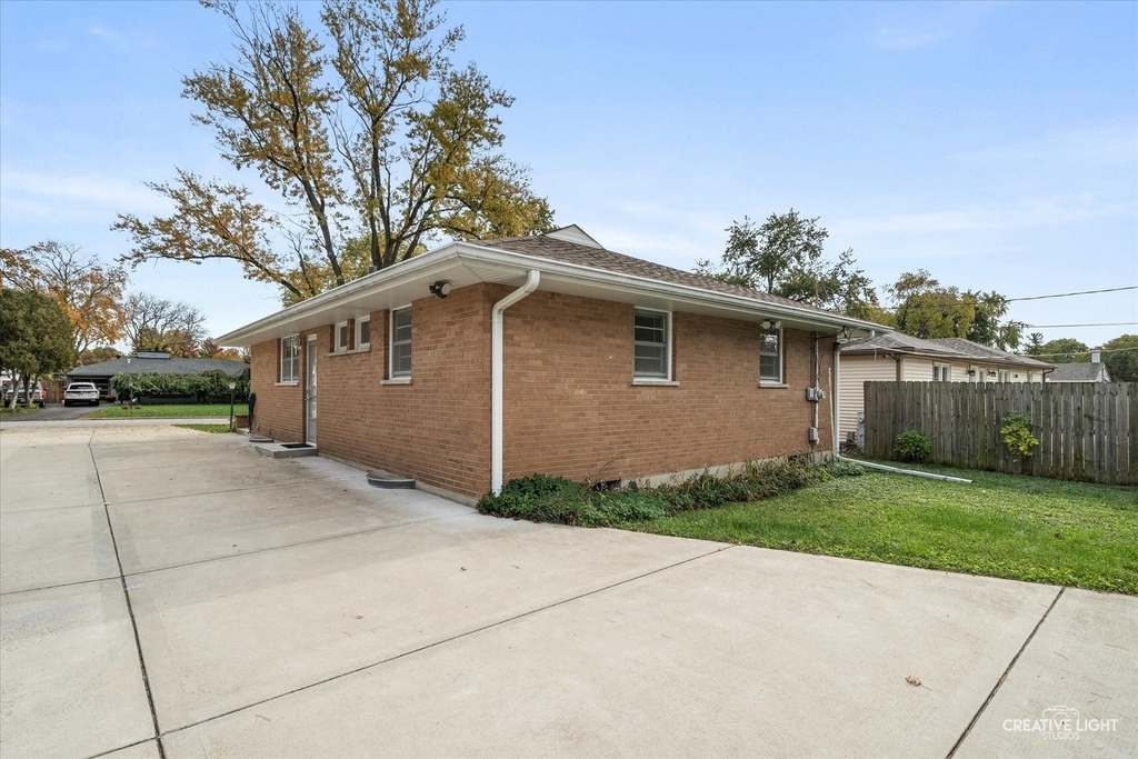 319 S Buell Avenue - Photo 15
