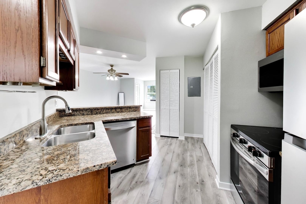 1364 E Wyndham Circle - Photo 4