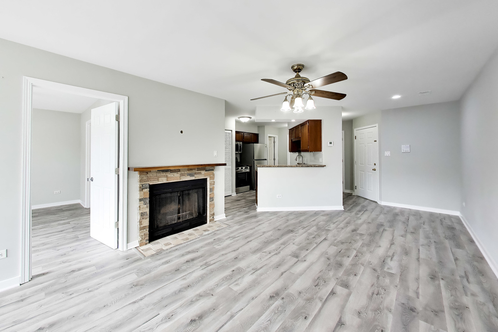 1364 E Wyndham Circle - Photo 2