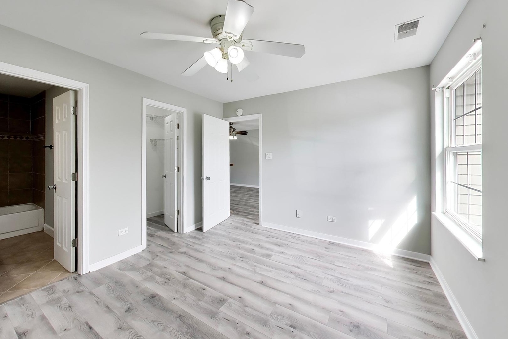 1364 E Wyndham Circle - Photo 5