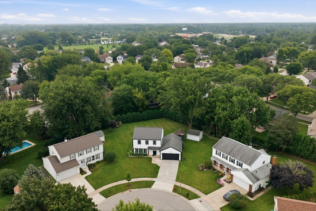 740 Thompson Court - Photo 29