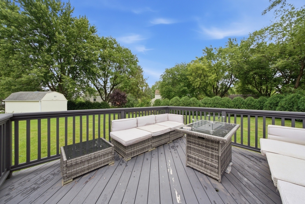 740 Thompson Court - Photo 25