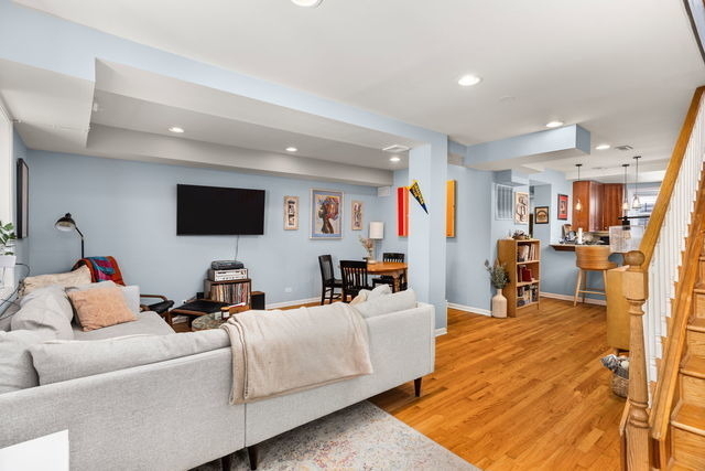 2122 W Huron Street - Photo 9