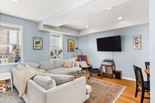 2122 W Huron Street - Photo 8